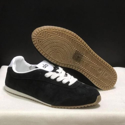 ALO RUNNER Black