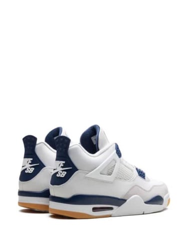 NIKE SB X AIR JORDAN 4 SUMMIT WHITE / NAVY / NEUTR...