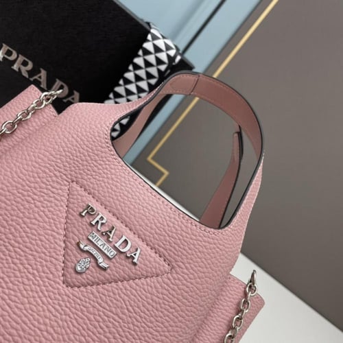 Prada bag-Pink