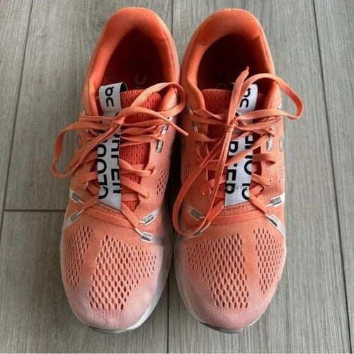 On running Cloudsurfer 'Flame White'