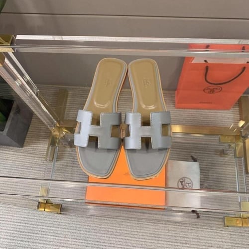 ‏ Hermès Oran Gray slipper
