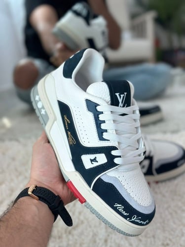 LOUIS VUITTON LV Trainer 'City of Dreams' NYC Excl...