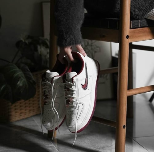 Nike Air Force 1 Low 'Valentines Day 2024