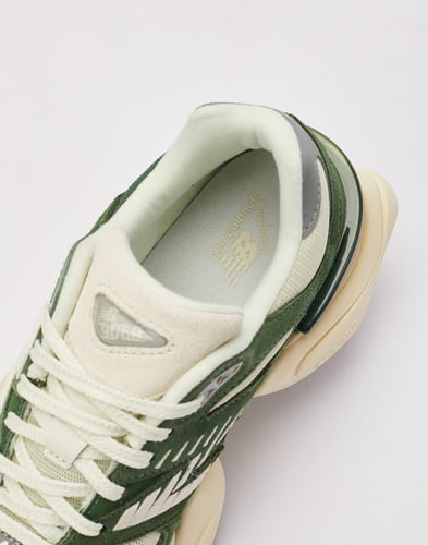 New Balance 9060 "green " sneakers