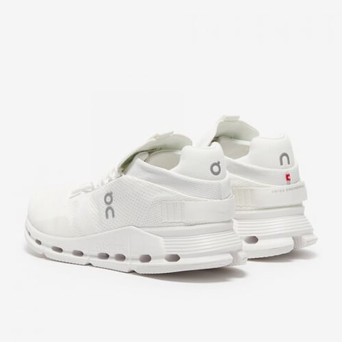 On running CLOUDNOVA-white