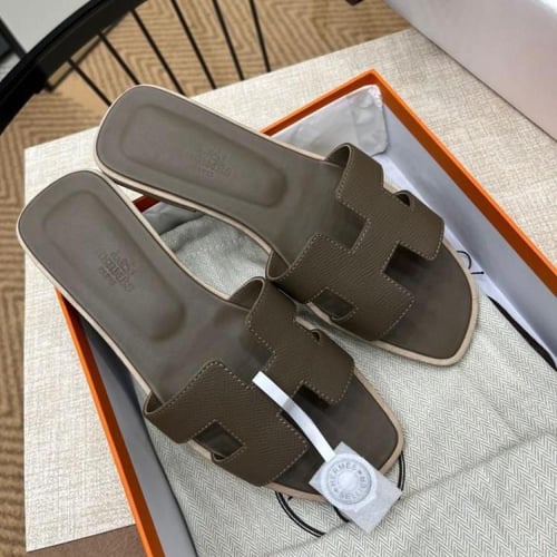 ‏ Hermès Oran slipper