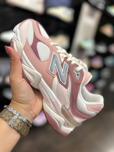 New Balance 9060 ‘Rose Pink’