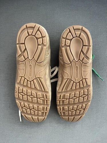 New balnce & MIU MIU catwalk style dark beige