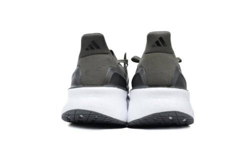 Adidas Ultraboost 5 'Olive Strata Iron Metallic