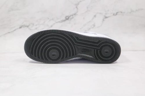 AIR FORCE 1 LOW Contrast Stitching