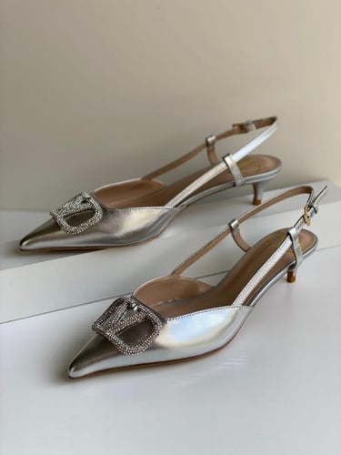 Valentino Garavani 40mm V Logo Slingback Pumps Sil...