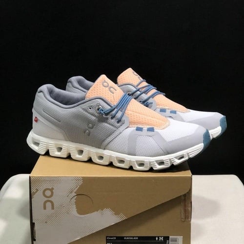 On running Cloud 5 Push Sneakers Glacier/Undyed