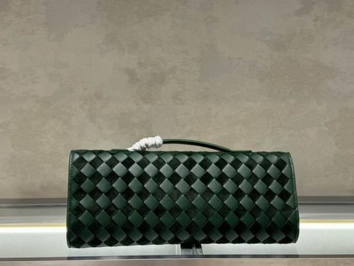 Bottega Long Andiamo clutch-Green
