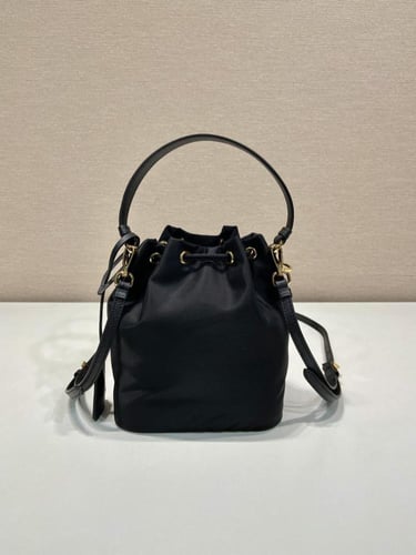 Prada Galleria-black