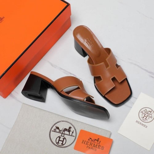 ‏ Hermès Oran brown slipper