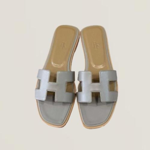 ‏ Hermès Oran Gray slipper