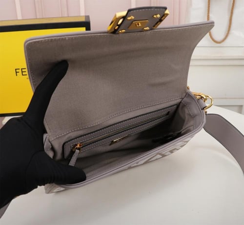 FENDI Baguette bag -Gray