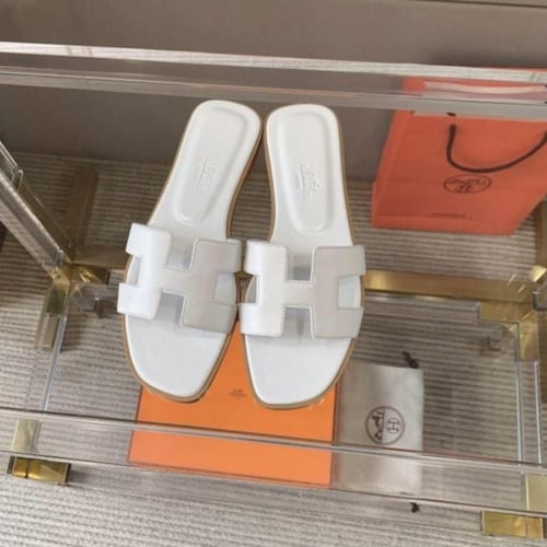 ‏ Hermès Oran White slipper