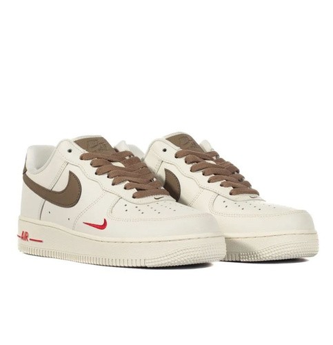 Nike Air Force 1 Low brown