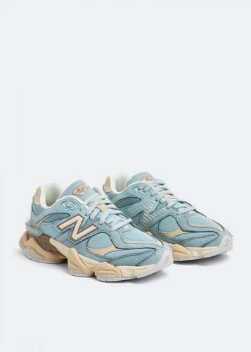 NEW BALANCE 9060 light blue