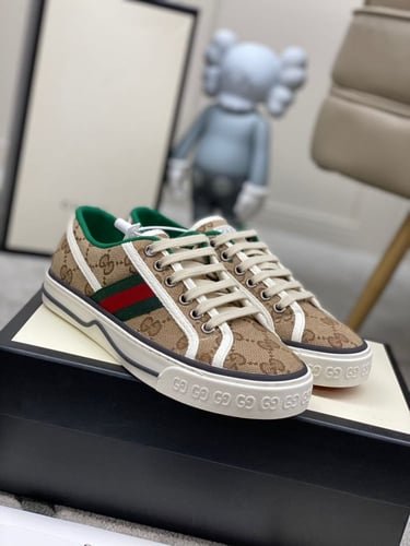 Women's GG Gucci Tennis 1977 sneaker