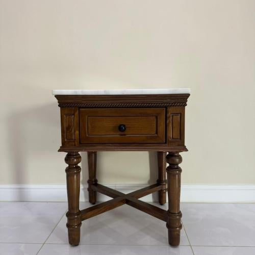 كومدينو خشب ورخام