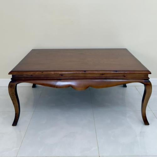 طاوله وسط ريفيه