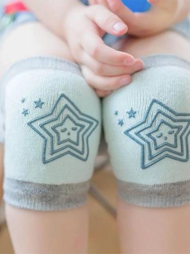 وسادات الركبة المضادة للانزلاق