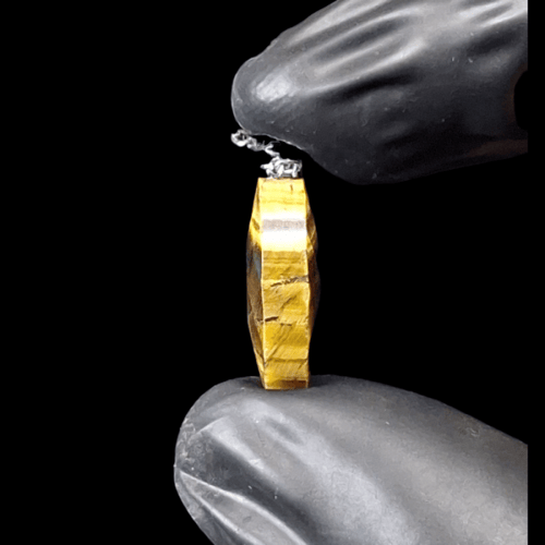 تعليقة حجر عين النمر طبيعي قص مترش رائع