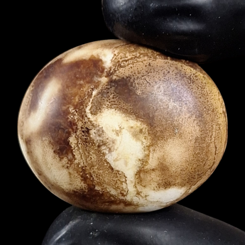 حجر عقيق بافوري مصور طبيعي