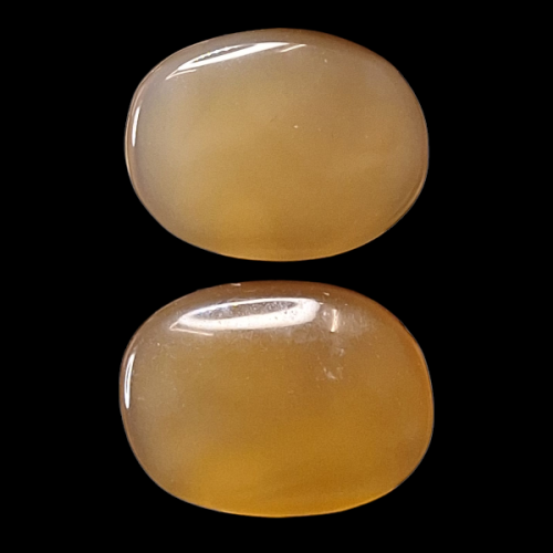 حجرين عقيق مشمشي طبيعي (حجم صغير)