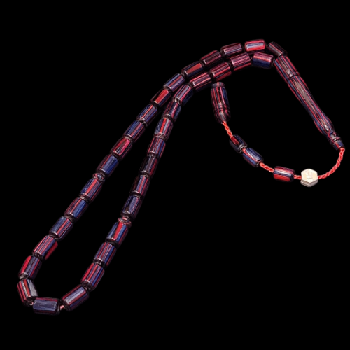 سبحة من خشب الكافور 33 خرزة