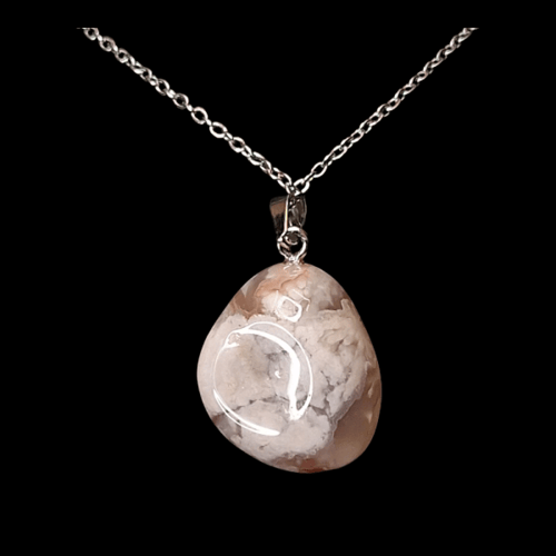 اكسسوار تعليقة حجر عقيق طبيعي مع السلسال