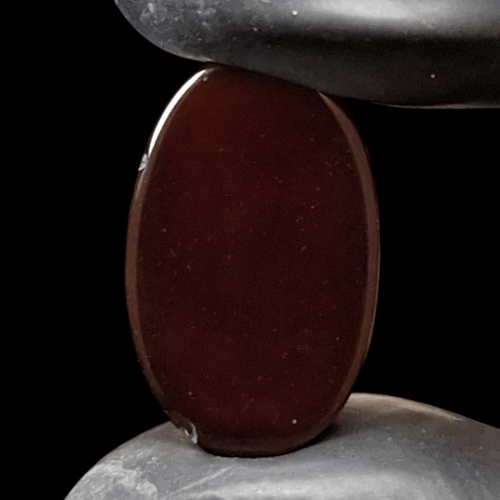 حجر عقيق طبيعي كرزي