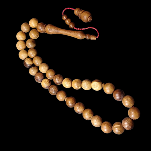 سبحة من خشب البندق نحت دائري 33 خرزة