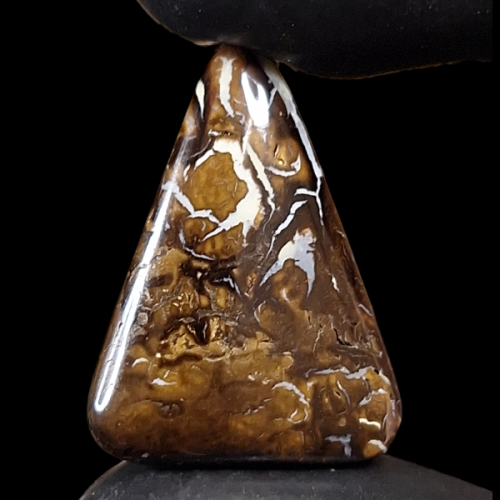 حجر بولدر اوبال طبيعي