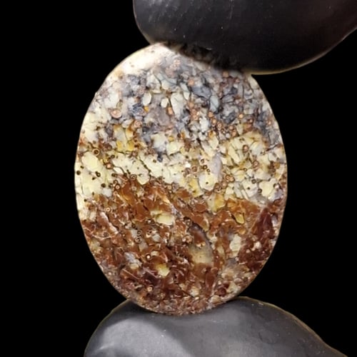 حجر عقيق متعدد الألوان طبيعي