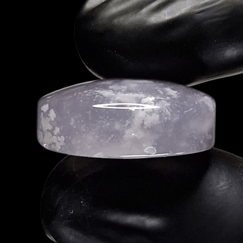 حجر عقيق Violet طبيعي