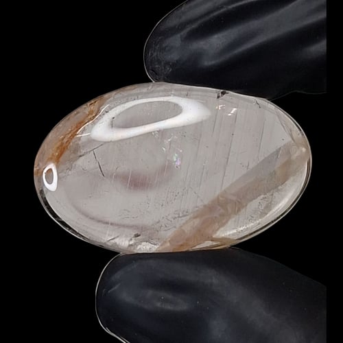 حجر كوارتز (او ما يسمي در او روك كريستال ) طبيعي م...