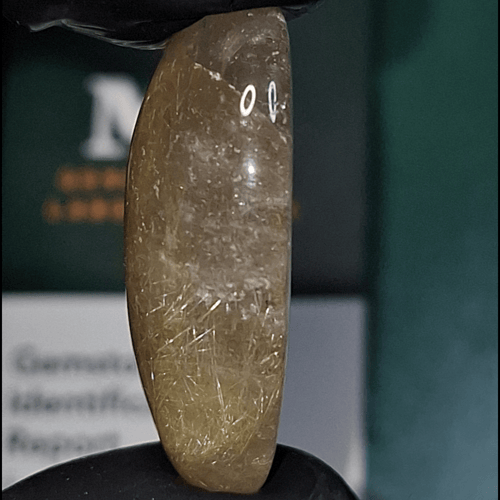 حجر سجنتك كوارتز طبيعي مفحوص و موثق بشهادة مختبر