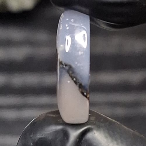 حجر عقيق مصور شجري طبيعي