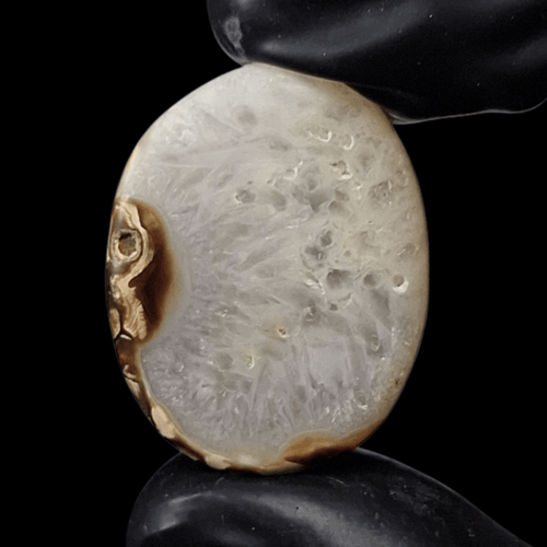 حجر عقيق بافوري مصور طبيعي