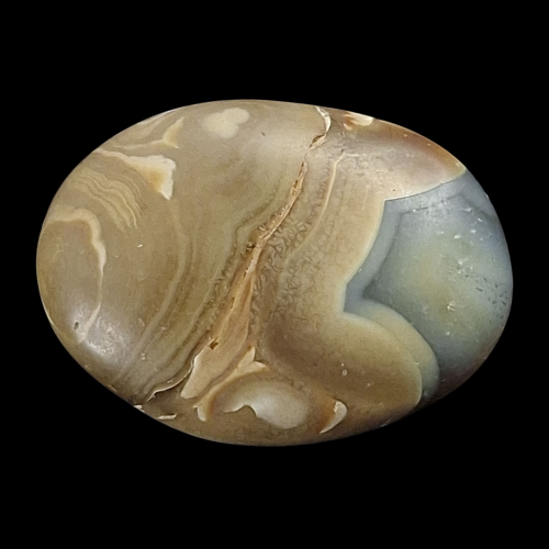 حجر عقيق بافوري طبيعي