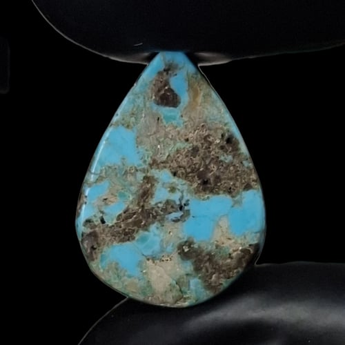 حجر فيروز طبيعي مفحوص و موثق بشهادة مختبر