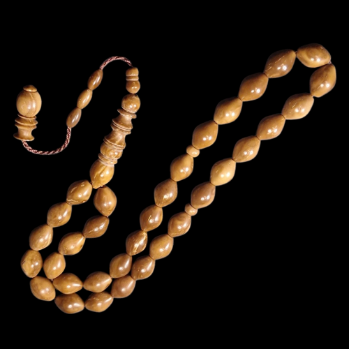 سبحة من خشب الكوك 33 خرزة نقش فاخر