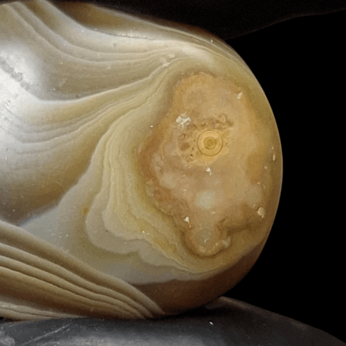 حجر عقيق بافوري مصور طبيعي حجم راهي