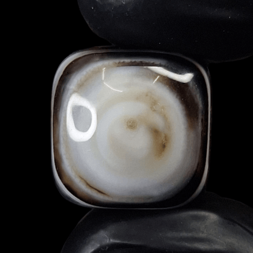 حجر عقيق سليماني طبيعي قص مربع