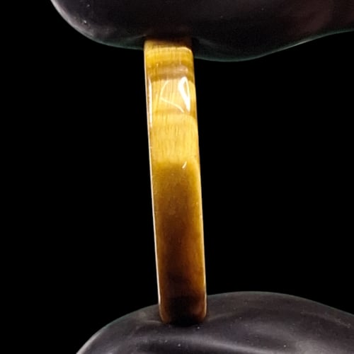 حجر عين النمر الطبيعي مفحوص و موثق بشهادة مختبر