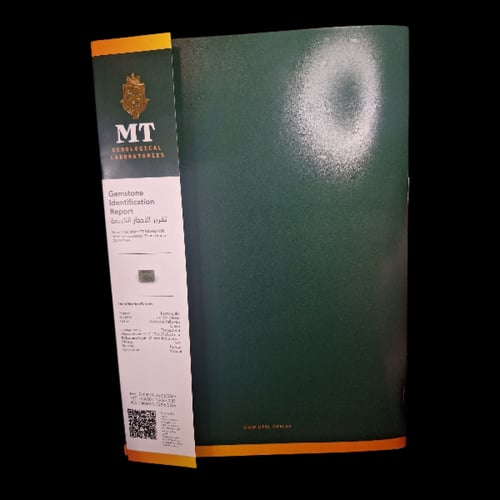 حجر زبرجد طبيعي مفحوص و موثق بشهادة مختبر