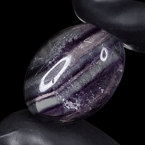 حجر فلورايت طبيعي مفحوص و موثق بشهادة مختبر